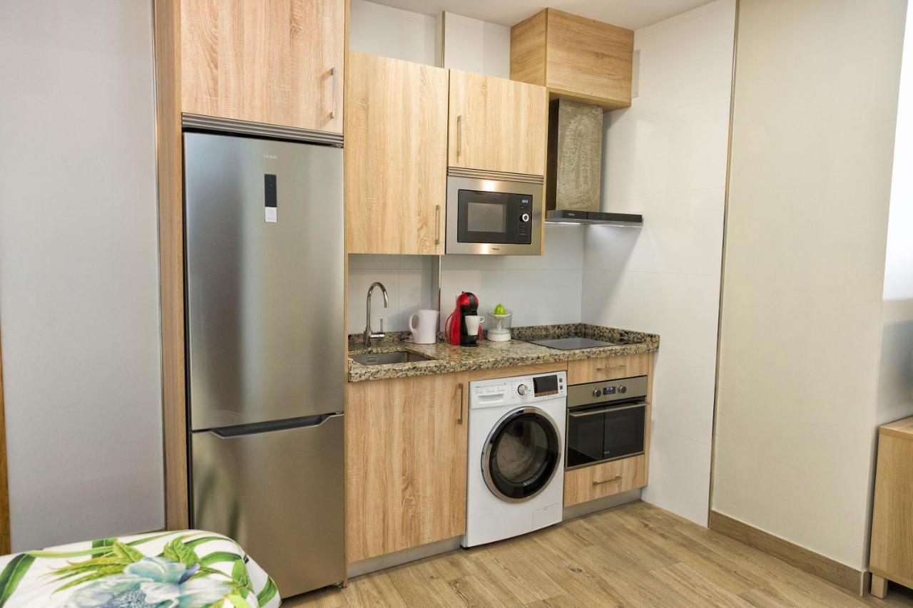 Apartamentos Onnight Малага Экстерьер фото